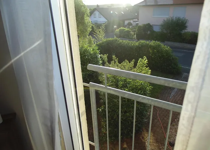 Lichtdurchflutetes - Kaeppele * Waldbuttelbrunn