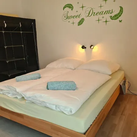 Quarto em Acomodações Particulares Lichtdurchflutetes - Kaeppele Waldbuttelbrunn